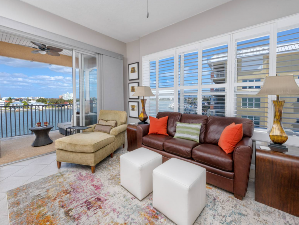 Great Bay View, 2.5 blocks to Clearwater Beach